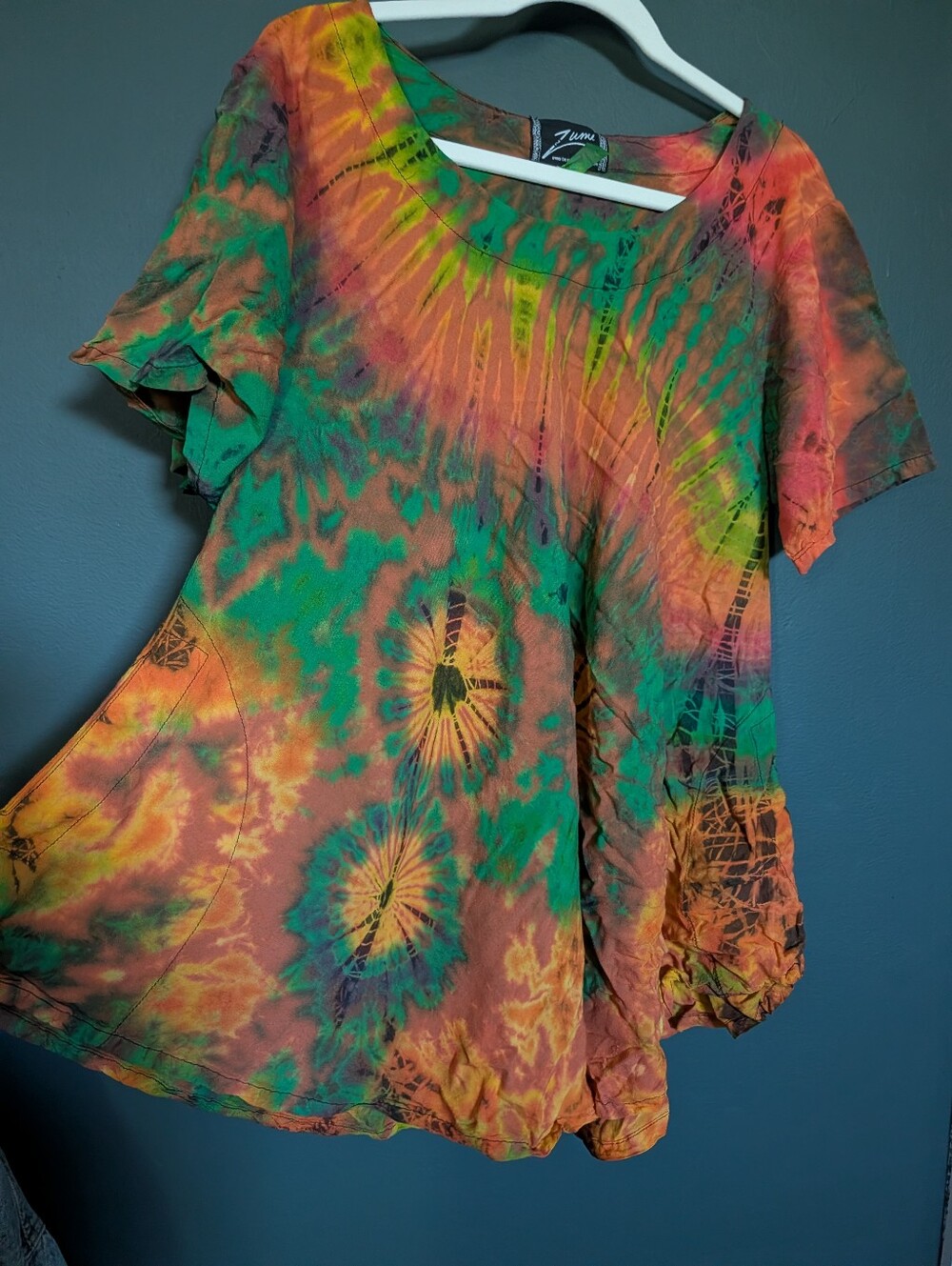 Zumi Green & Orange Tie-Dye Rayon Short Sleeve Tee With Pockets - Picture 3 of 7